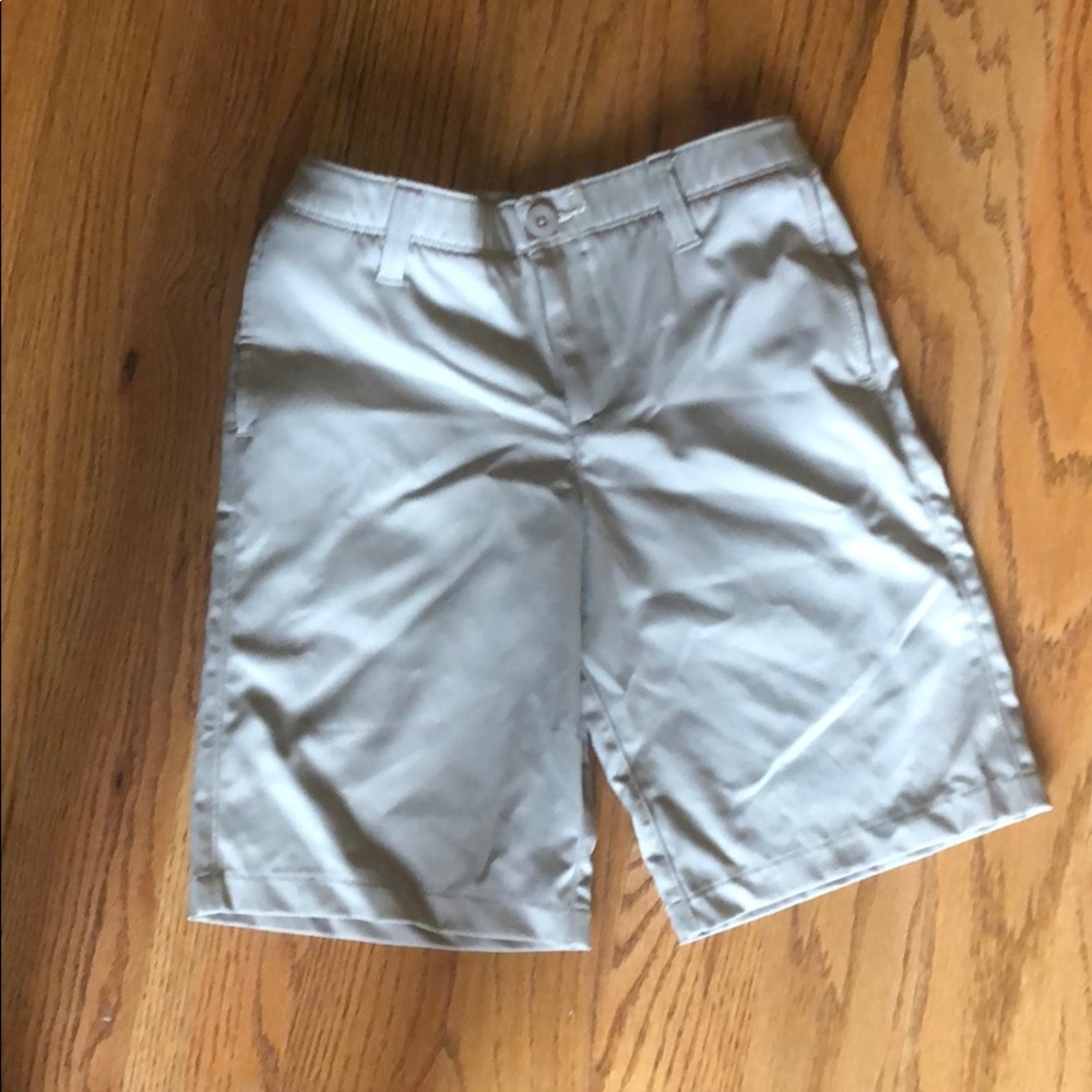 Boys Under armour dress short